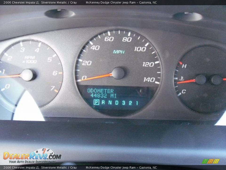 2006 Chevrolet Impala LS Silverstone Metallic / Gray Photo #11