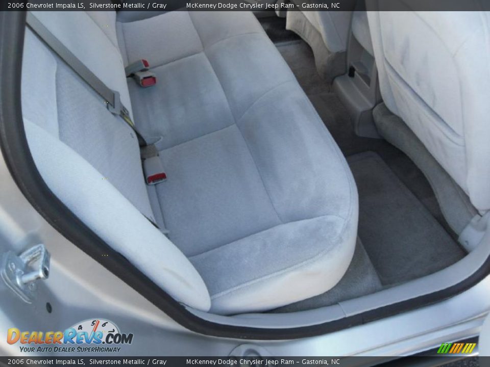 2006 Chevrolet Impala LS Silverstone Metallic / Gray Photo #15