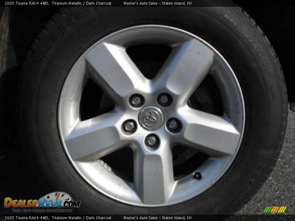 2005 Toyota RAV4 4WD Titanium Metallic / Dark Charcoal Photo #4