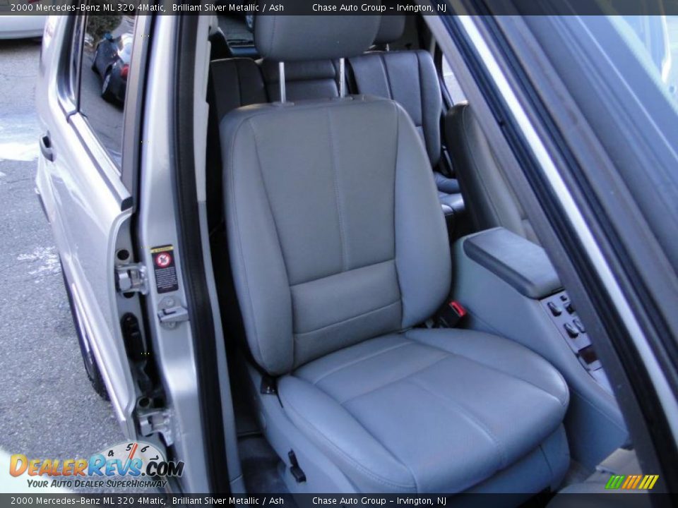 2000 Mercedes-Benz ML 320 4Matic Brilliant Silver Metallic / Ash Photo #16