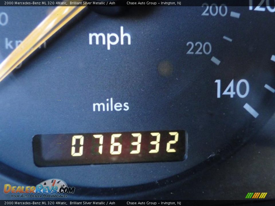 2000 Mercedes-Benz ML 320 4Matic Brilliant Silver Metallic / Ash Photo #20