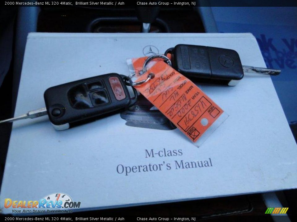 2000 Mercedes-Benz ML 320 4Matic Brilliant Silver Metallic / Ash Photo #30