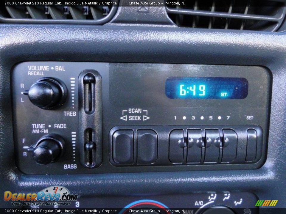 2000 Chevrolet S10 Regular Cab Indigo Blue Metallic / Graphite Photo #10