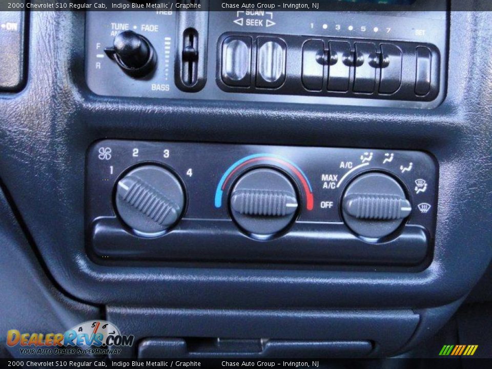 2000 Chevrolet S10 Regular Cab Indigo Blue Metallic / Graphite Photo #11