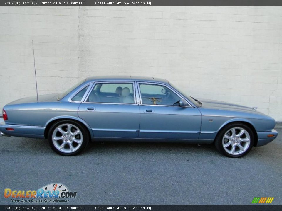 2002 Jaguar XJ XJR Zircon Metallic / Oatmeal Photo #3