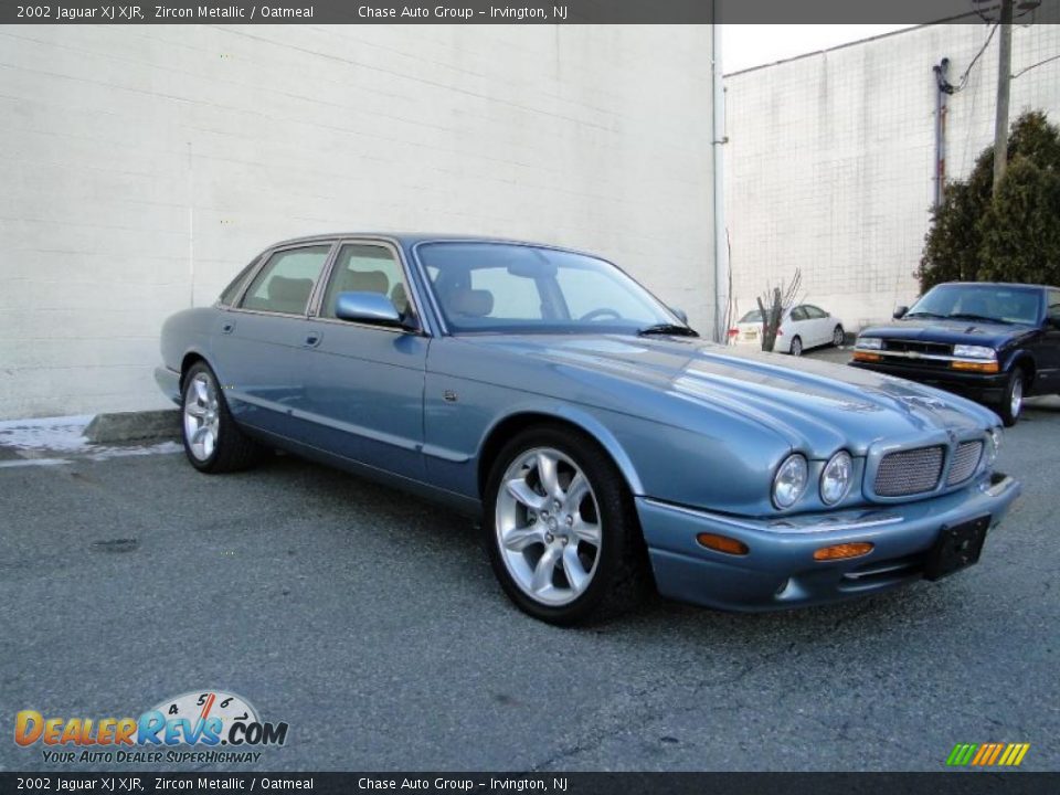 2002 Jaguar XJ XJR Zircon Metallic / Oatmeal Photo #5