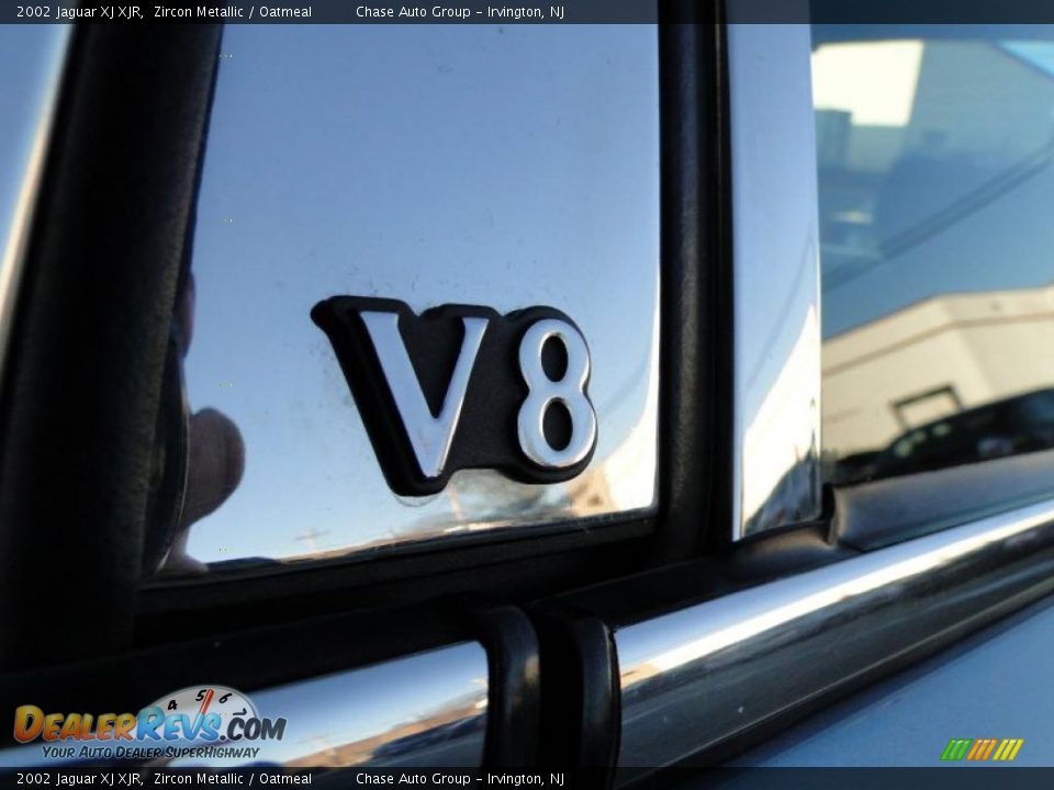 2002 Jaguar XJ XJR Zircon Metallic / Oatmeal Photo #12