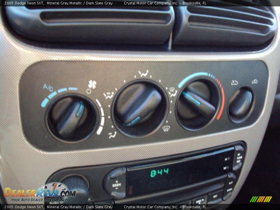 2005 Dodge Neon SXT Mineral Gray Metallic / Dark Slate Gray Photo #20