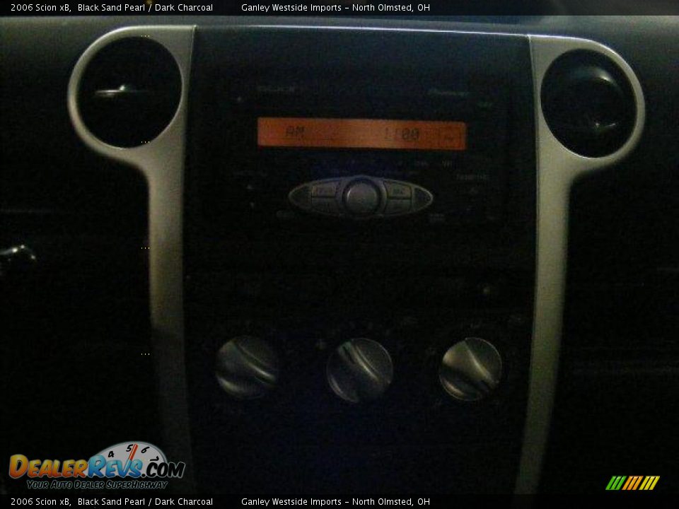 2006 Scion xB Black Sand Pearl / Dark Charcoal Photo #18