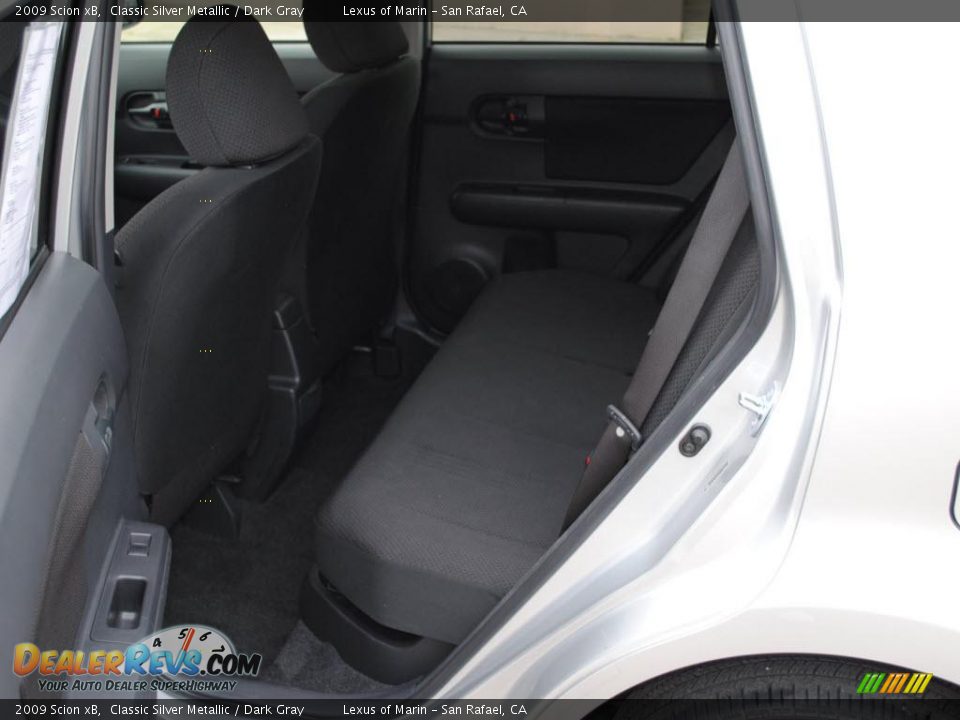 2009 Scion xB Classic Silver Metallic / Dark Gray Photo #10