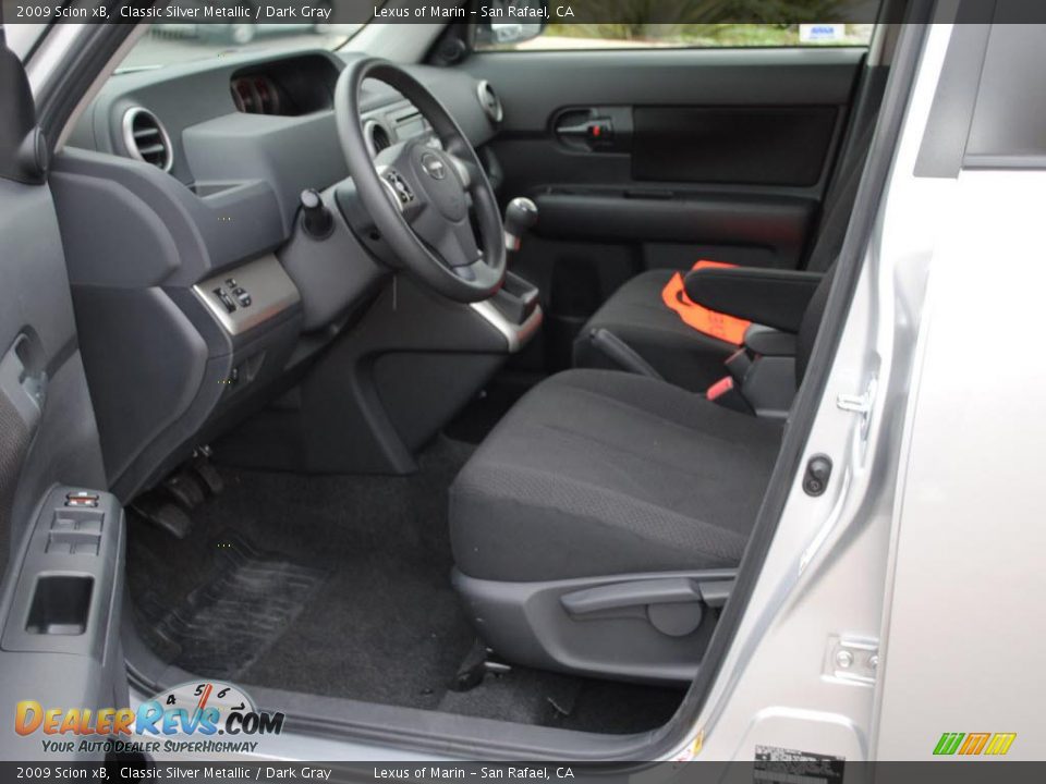 2009 Scion xB Classic Silver Metallic / Dark Gray Photo #15