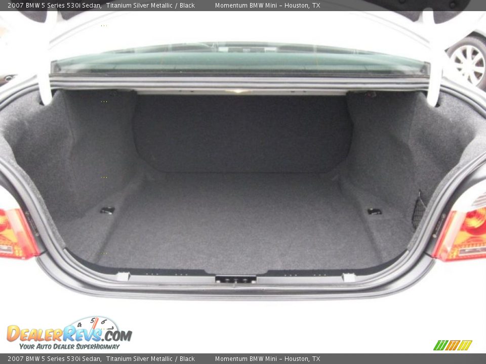 2007 BMW 5 Series 530i Sedan Titanium Silver Metallic / Black Photo #11