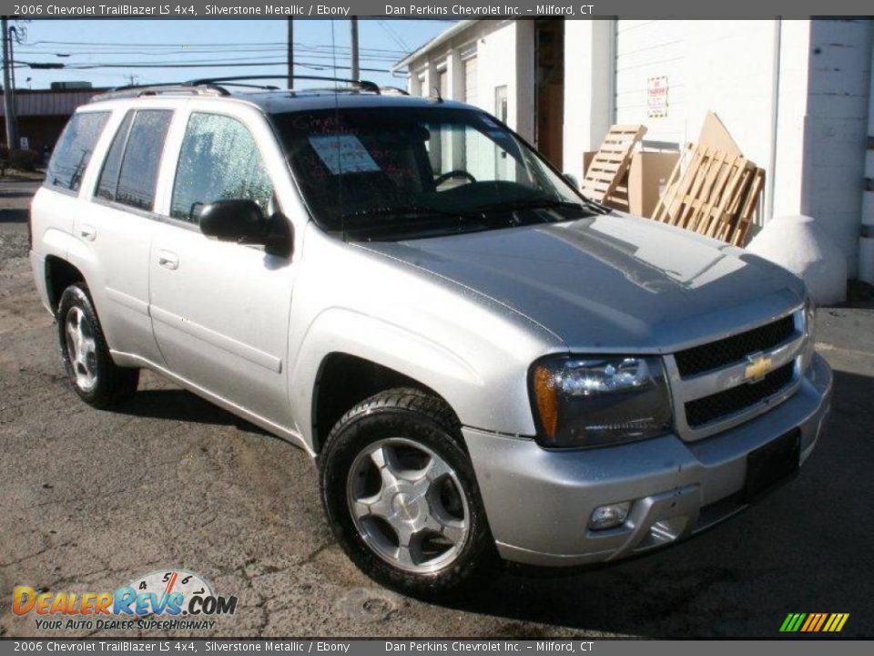 2006 Chevrolet TrailBlazer LS 4x4 Silverstone Metallic / Ebony Photo #1
