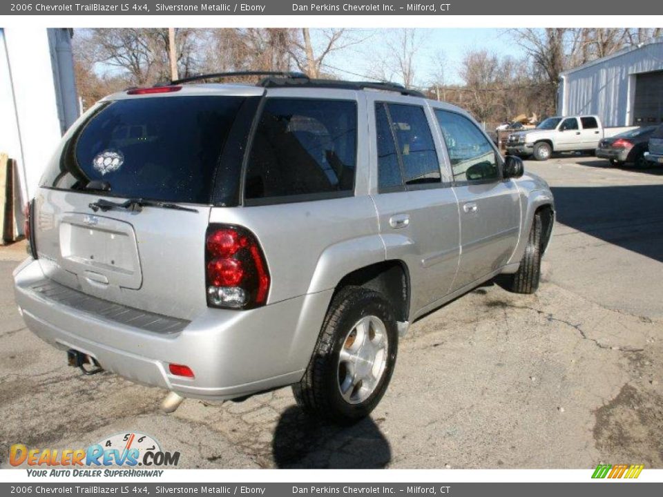 2006 Chevrolet TrailBlazer LS 4x4 Silverstone Metallic / Ebony Photo #5