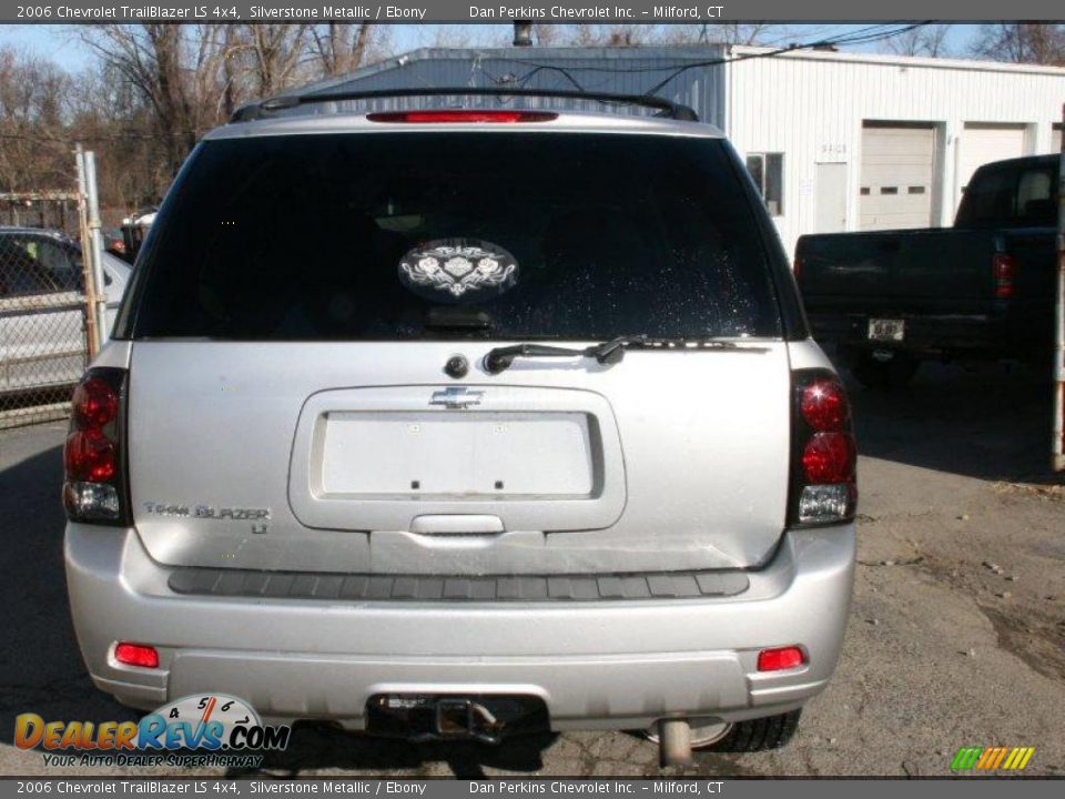 2006 Chevrolet TrailBlazer LS 4x4 Silverstone Metallic / Ebony Photo #7