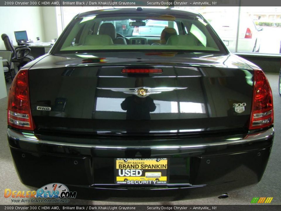 2009 Chrysler 300 C HEMI AWD Brilliant Black / Dark Khaki/Light Graystone Photo #4