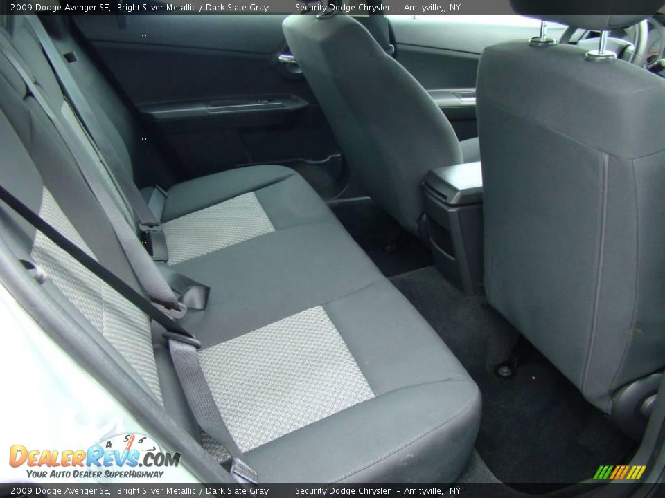 2009 Dodge Avenger SE Bright Silver Metallic / Dark Slate Gray Photo #9