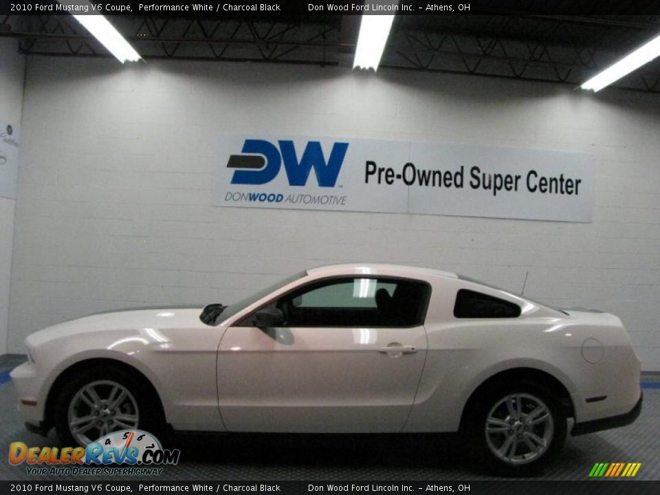 2010 Ford Mustang V6 Coupe Performance White / Charcoal Black Photo #5