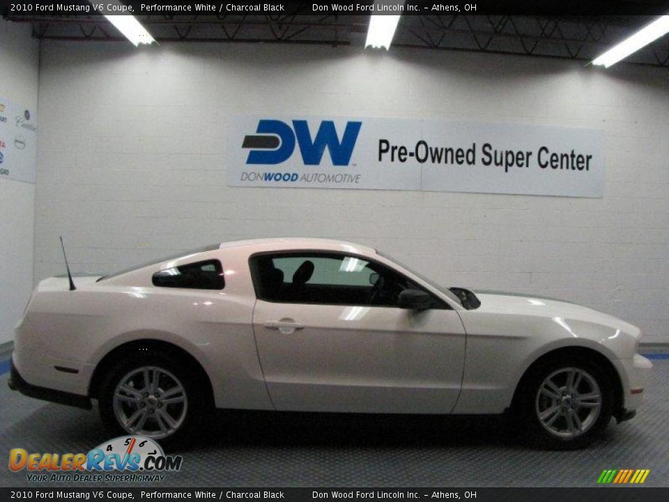 2010 Ford Mustang V6 Coupe Performance White / Charcoal Black Photo #6