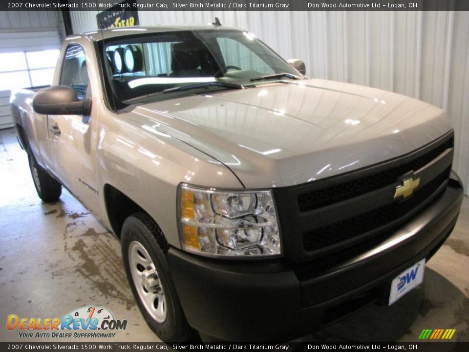 2007 Chevrolet Silverado 1500 Work Truck Regular Cab Silver Birch Metallic / Dark Titanium Gray Photo #1