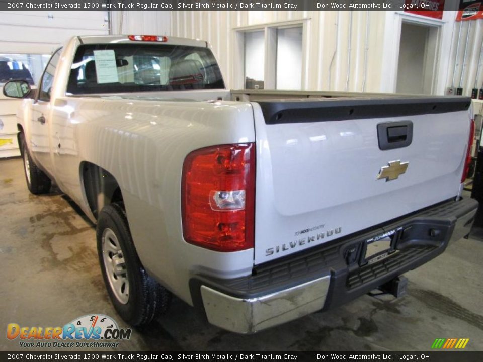 2007 Chevrolet Silverado 1500 Work Truck Regular Cab Silver Birch Metallic / Dark Titanium Gray Photo #6