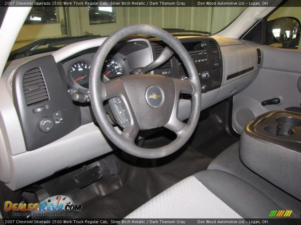 2007 Chevrolet Silverado 1500 Work Truck Regular Cab Silver Birch Metallic / Dark Titanium Gray Photo #13