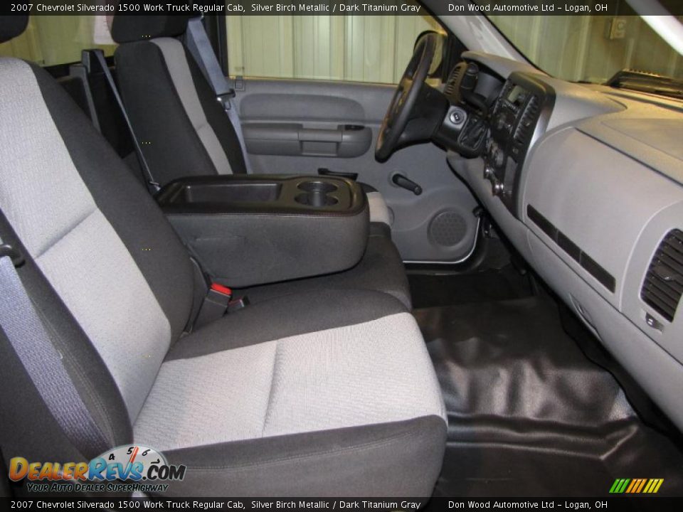 2007 Chevrolet Silverado 1500 Work Truck Regular Cab Silver Birch Metallic / Dark Titanium Gray Photo #15