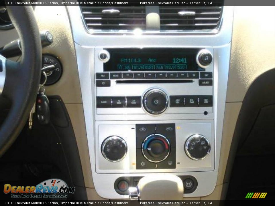 2010 Chevrolet Malibu LS Sedan Imperial Blue Metallic / Cocoa/Cashmere Photo #17