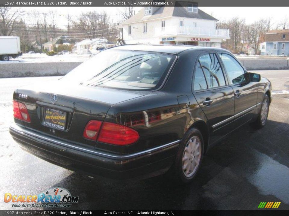 1997 Mercedes-Benz E 320 Sedan Black / Black Photo #3