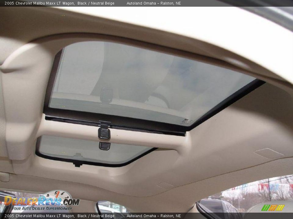 2005 Chevrolet Malibu Maxx LT Wagon Black / Neutral Beige Photo #7