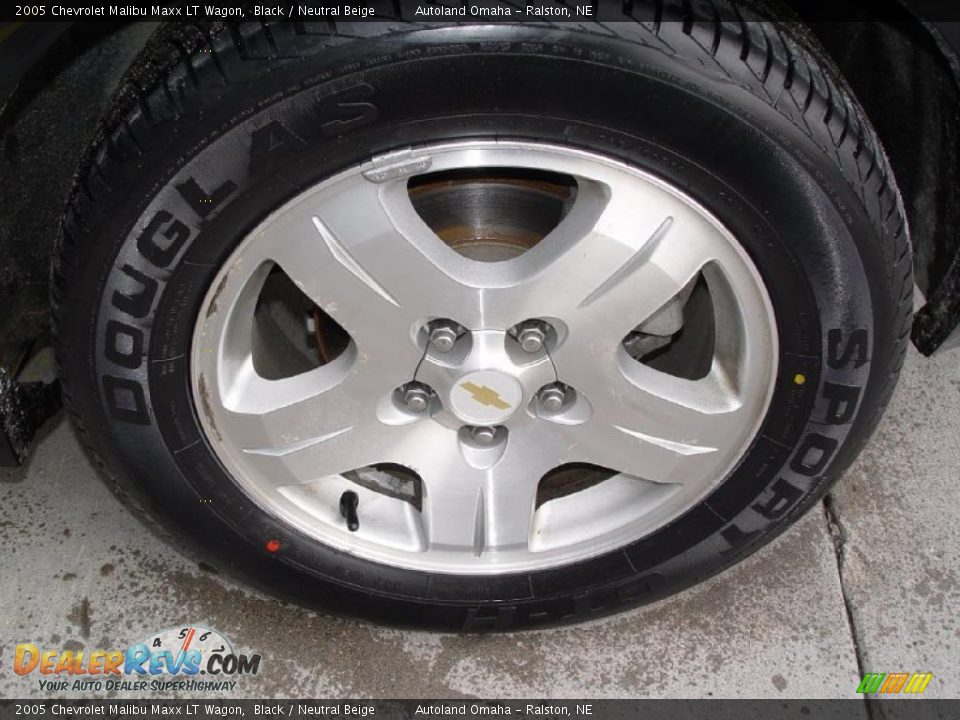 2005 Chevrolet Malibu Maxx LT Wagon Black / Neutral Beige Photo #26