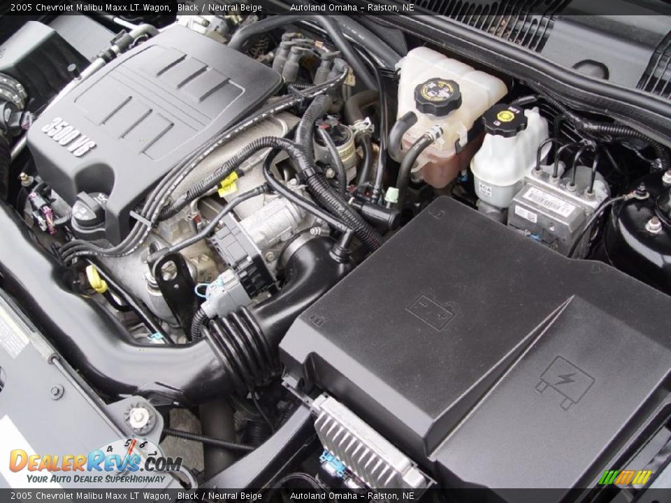 2005 Chevrolet Malibu Maxx LT Wagon Black / Neutral Beige Photo #28