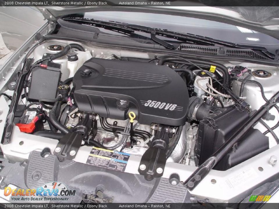 2008 Chevrolet Impala LT Silverstone Metallic / Ebony Black Photo #24