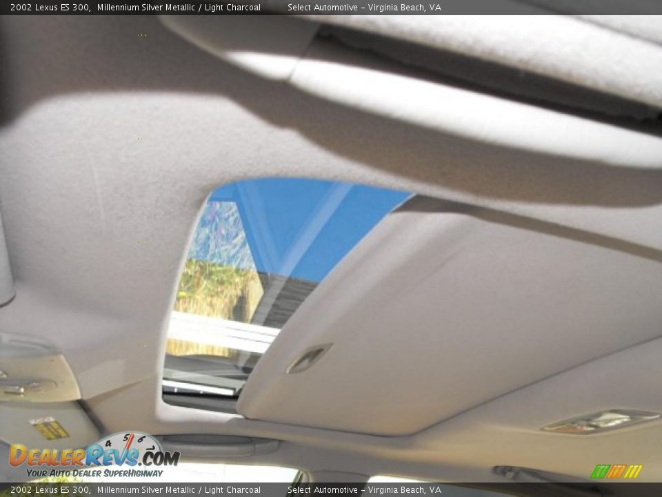 2002 Lexus ES 300 Millennium Silver Metallic / Light Charcoal Photo #6