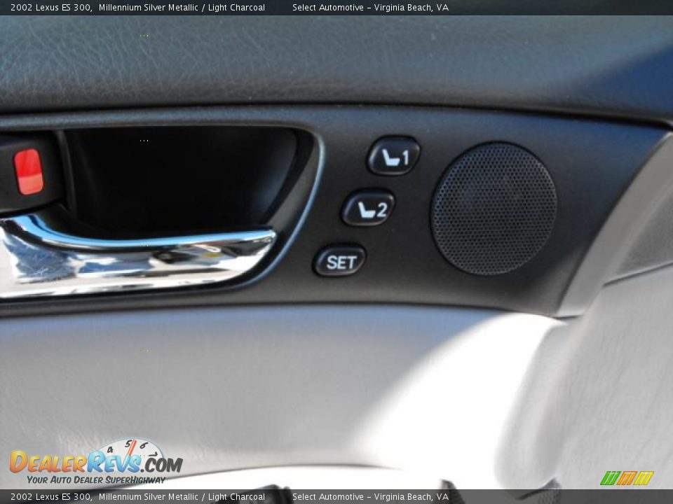 2002 Lexus ES 300 Millennium Silver Metallic / Light Charcoal Photo #8