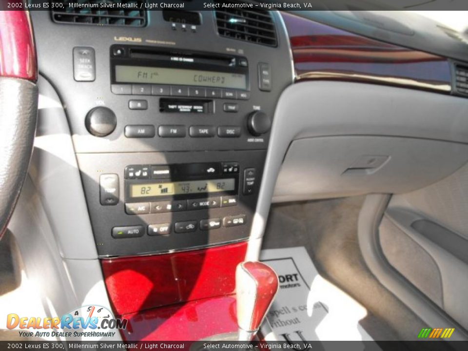 2002 Lexus ES 300 Millennium Silver Metallic / Light Charcoal Photo #12