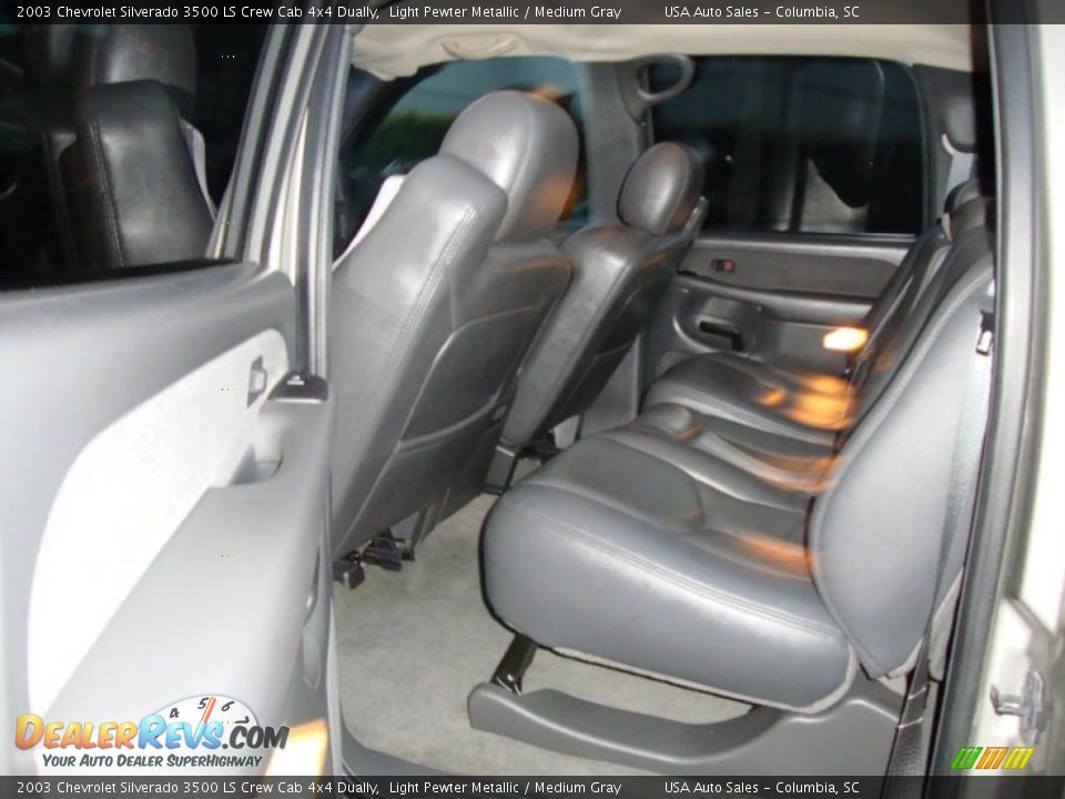 2003 Chevrolet Silverado 3500 LS Crew Cab 4x4 Dually Light Pewter Metallic / Medium Gray Photo #16