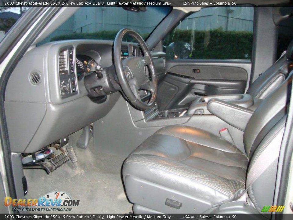 2003 Chevrolet Silverado 3500 LS Crew Cab 4x4 Dually Light Pewter Metallic / Medium Gray Photo #18