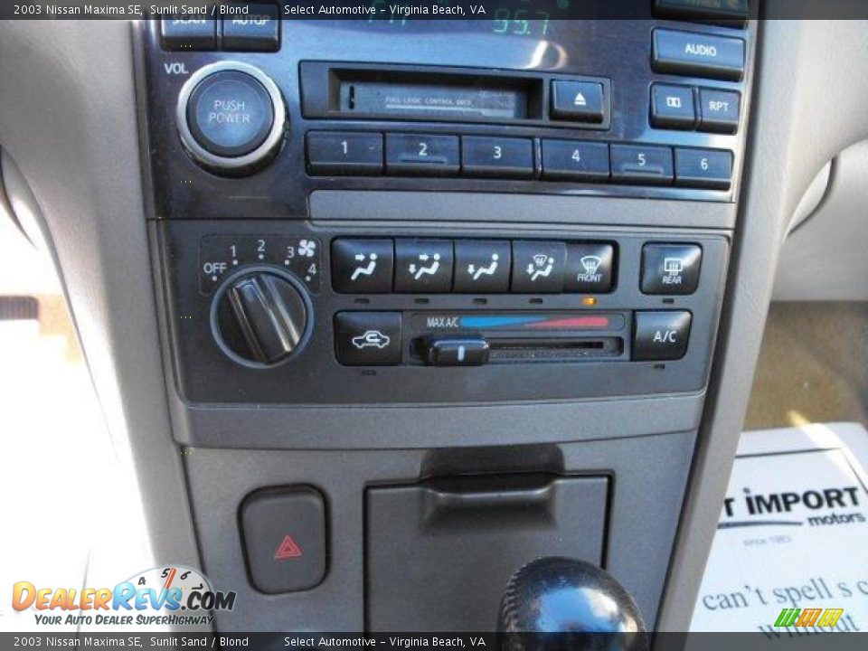 2003 Nissan Maxima SE Sunlit Sand / Blond Photo #14