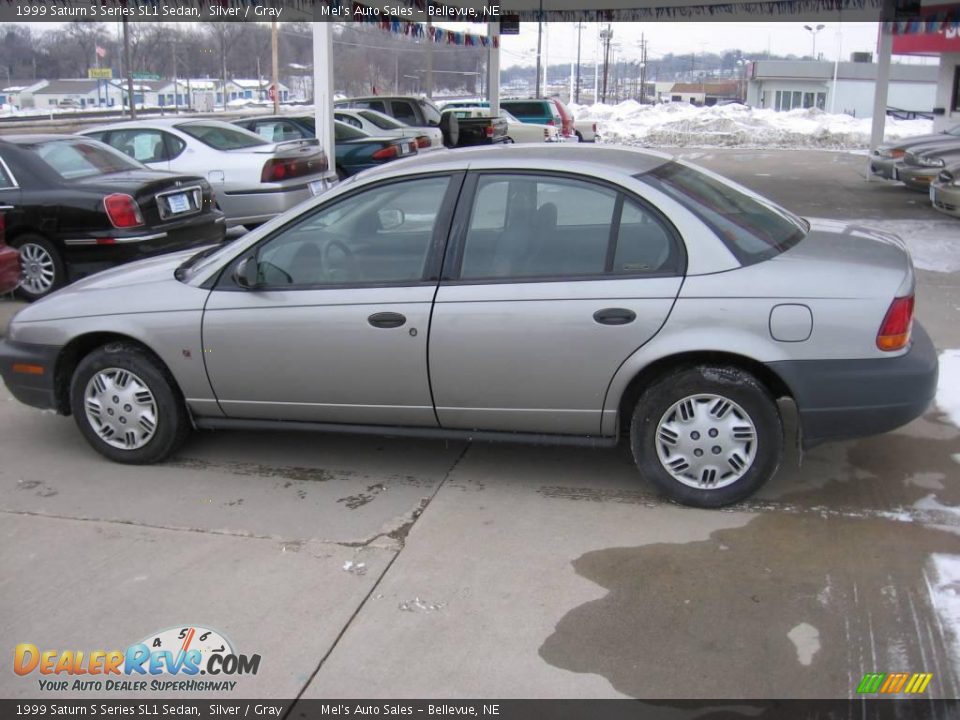 1999 Saturn S Series SL1 Sedan Silver / Gray Photo #1