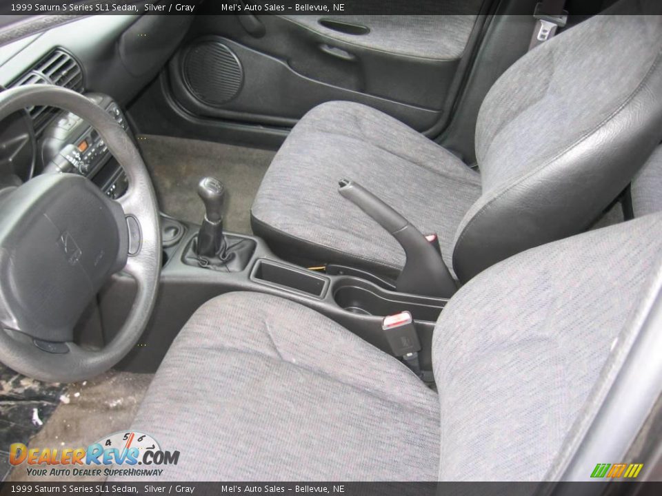 1999 Saturn S Series SL1 Sedan Silver / Gray Photo #6