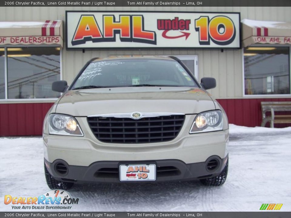 2006 Chrysler Pacifica Linen Gold Metallic Pearl / Light Taupe Photo #2