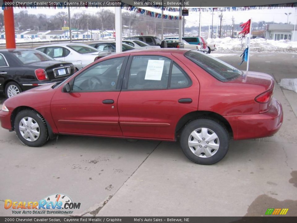 2000 Chevrolet Cavalier Sedan Cayenne Red Metallic / Graphite Photo #3