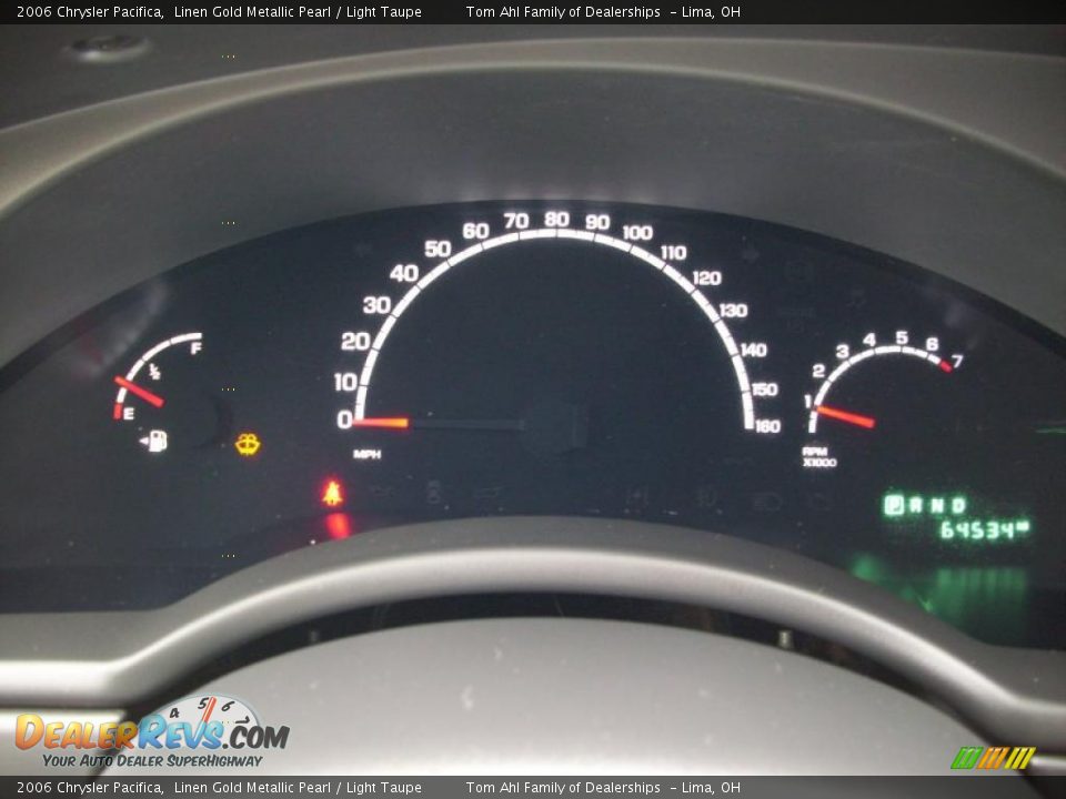 2006 Chrysler Pacifica Linen Gold Metallic Pearl / Light Taupe Photo #11