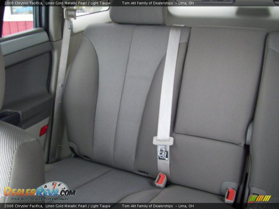 2006 Chrysler Pacifica Linen Gold Metallic Pearl / Light Taupe Photo #14