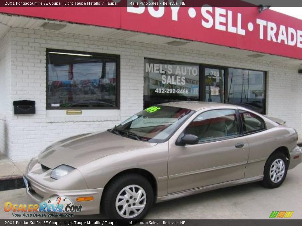 2001 Pontiac Sunfire SE Coupe Light Taupe Metallic / Taupe Photo #1