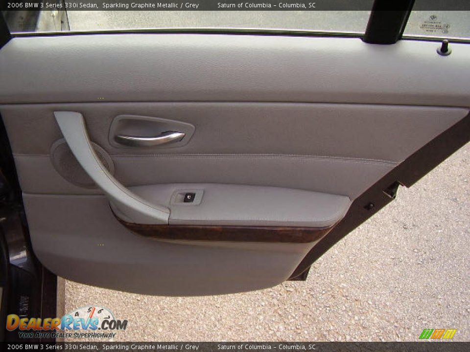 2006 BMW 3 Series 330i Sedan Sparkling Graphite Metallic / Grey Photo #24
