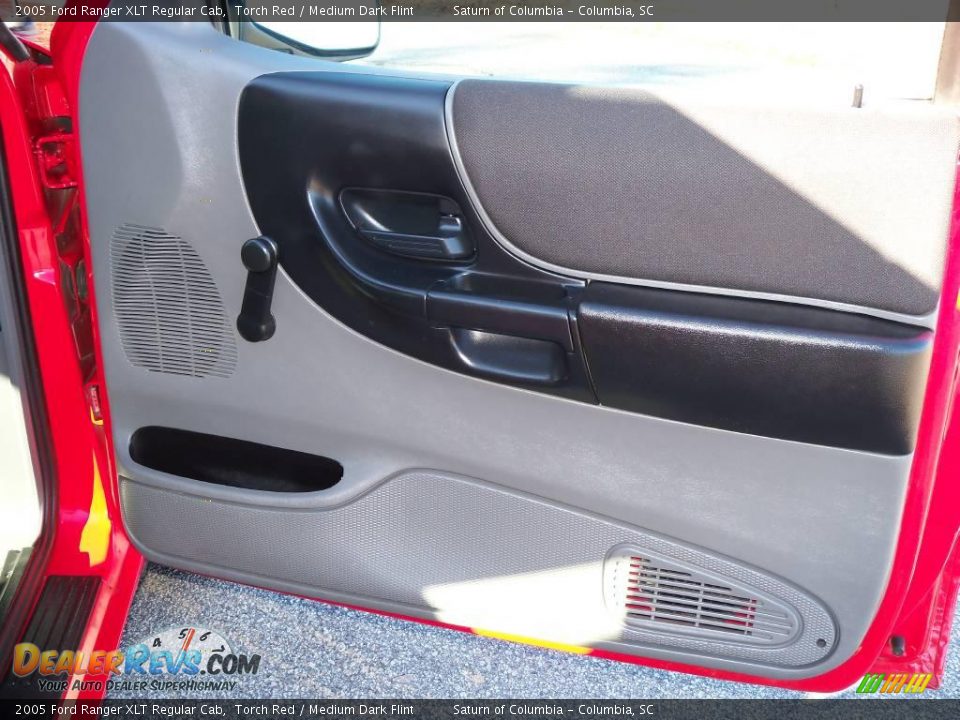 2005 Ford Ranger XLT Regular Cab Torch Red / Medium Dark Flint Photo #21