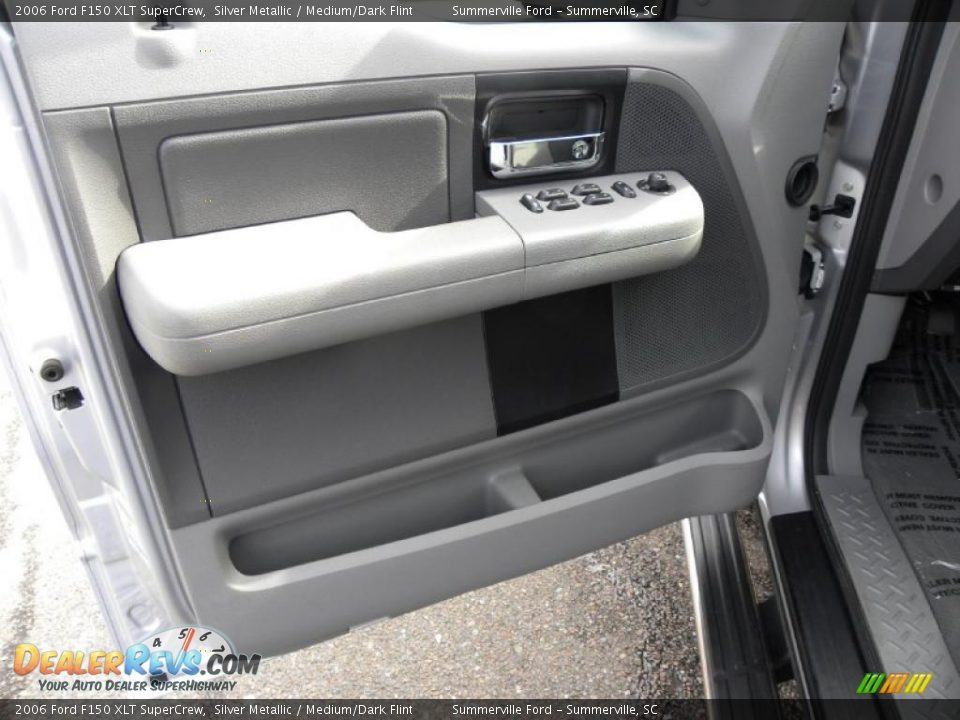 2006 Ford F150 XLT SuperCrew Silver Metallic / Medium/Dark Flint Photo #5