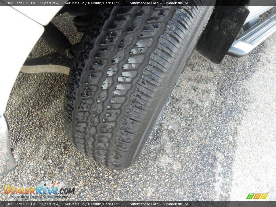 2006 Ford F150 XLT SuperCrew Silver Metallic / Medium/Dark Flint Photo #18